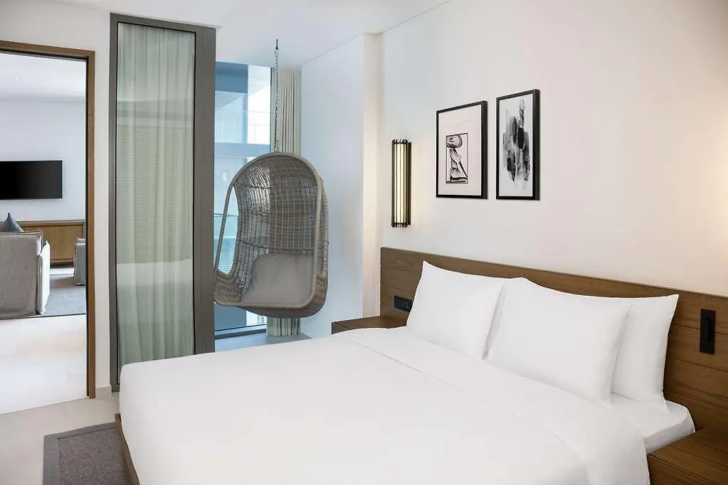 Radisson Beach Resort Palm Jumeirah Dubai 4*,